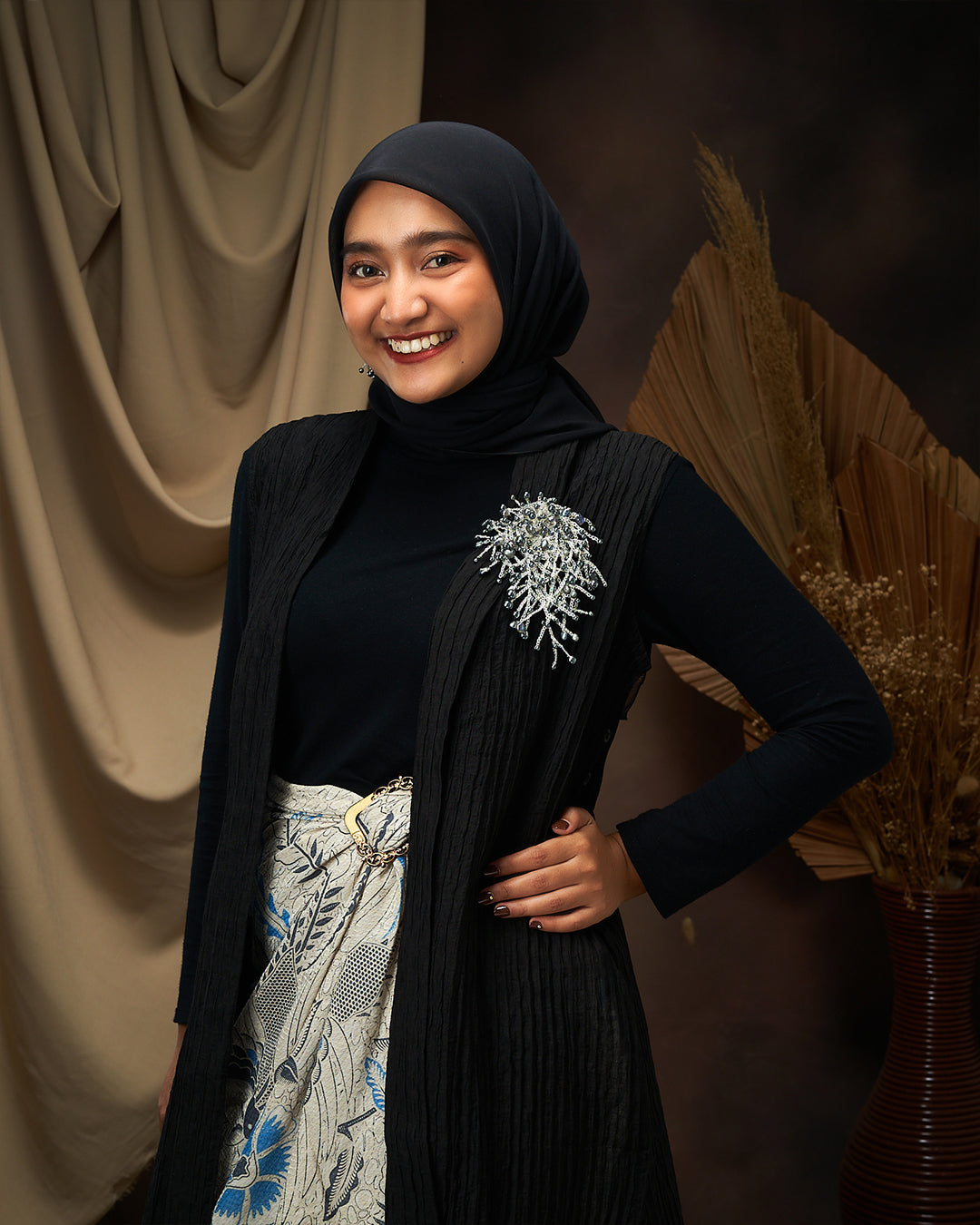 Aluna Grey Silver