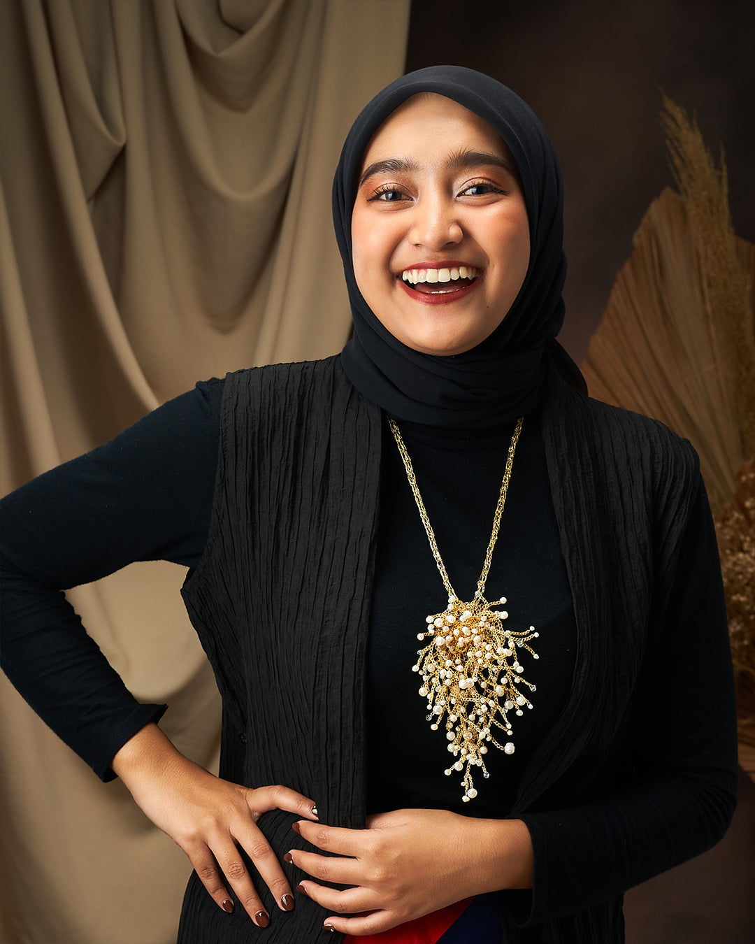 Aluna Pearl Gold