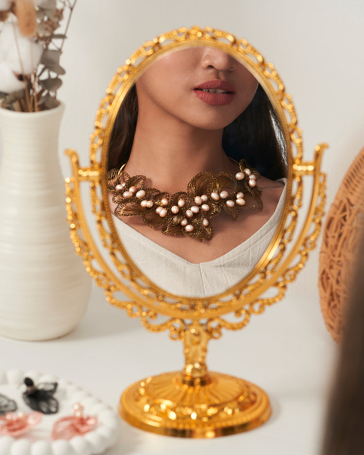 Vinesse Vintage Necklace