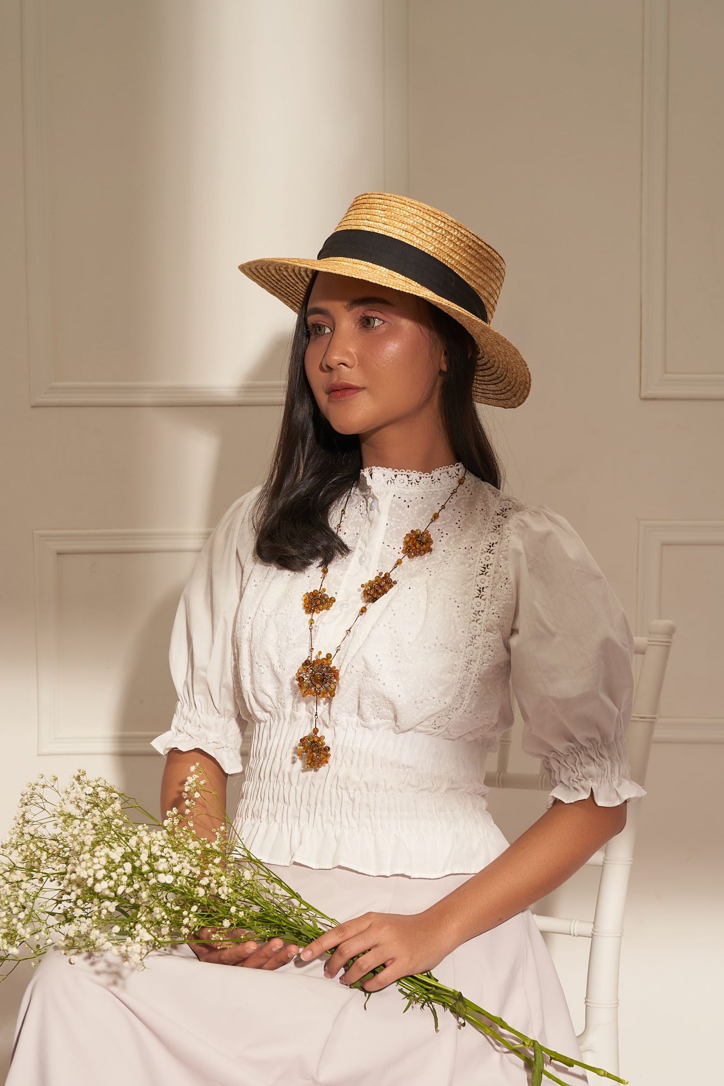 Baby breath single layer necklace brown GM
