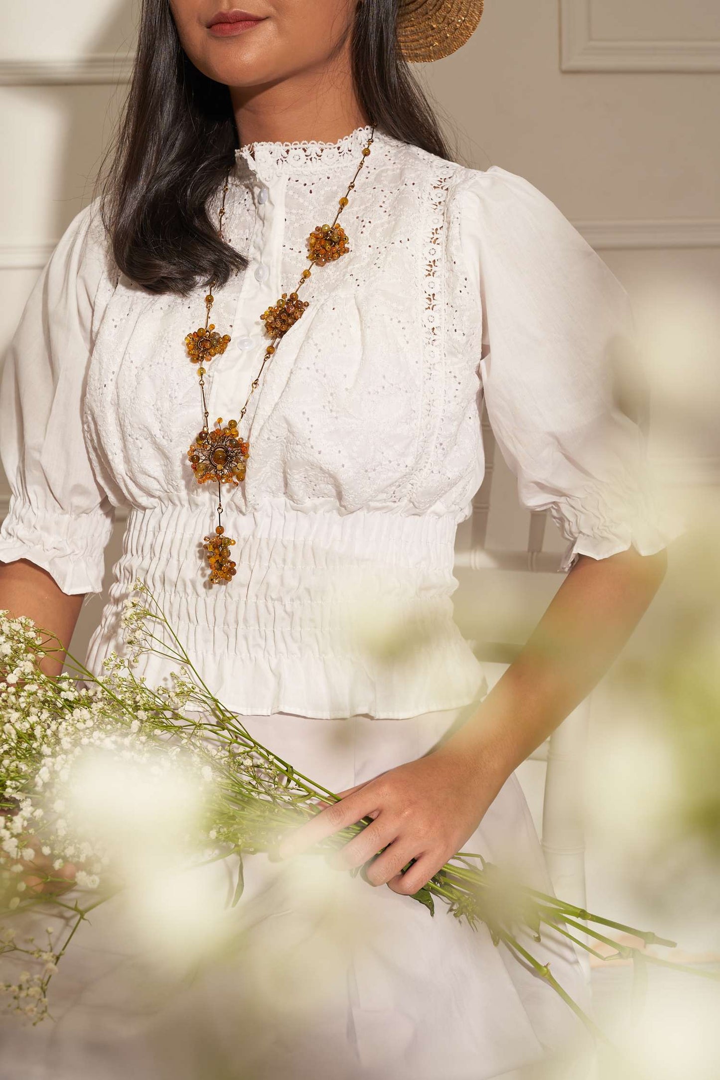 Baby breath single layer necklace brown GM