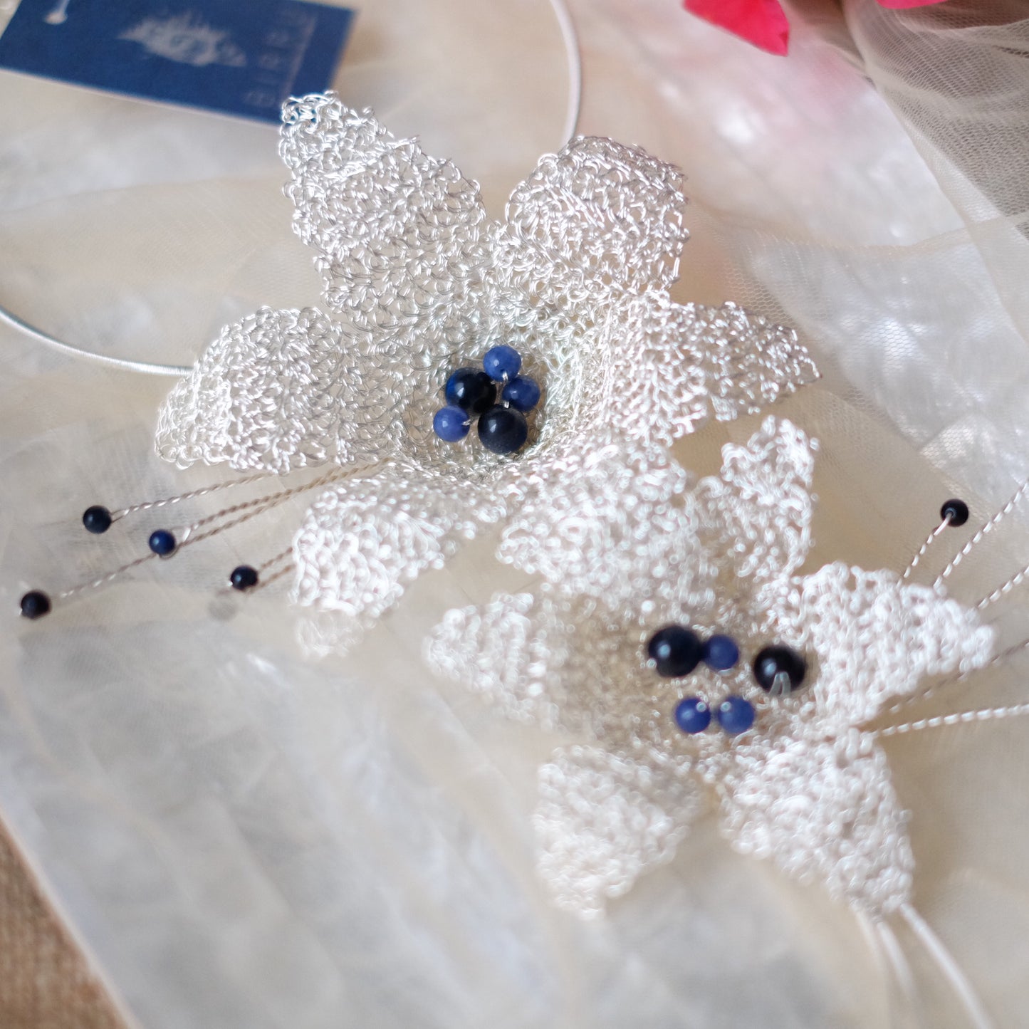 FRANGIPANI NECKLACE BLUE SILVER