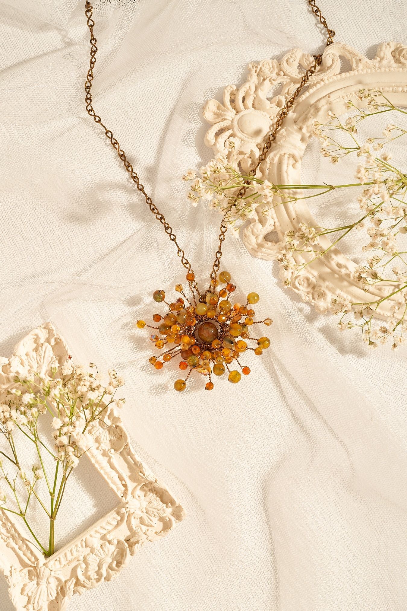 Baby breath pendant necklace brown GM