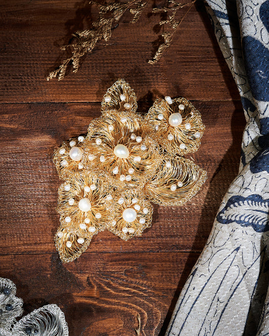 Puspita Pearl Gold Brooch