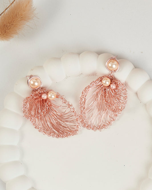 Vinnese Rose Pink Earrings